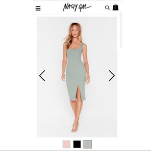 Nasty Gal - Squarin’ To Go Midi Dress